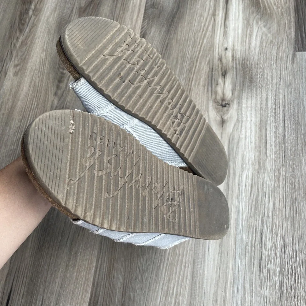 Y2K Blowfish Malibu Light Blue Denim Patchwork Slide Sandals Frayed Size 8.5